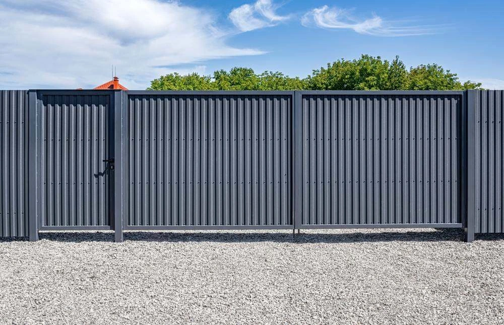 Automated Colorbond driveway gate installed by AF FENCING in Perth