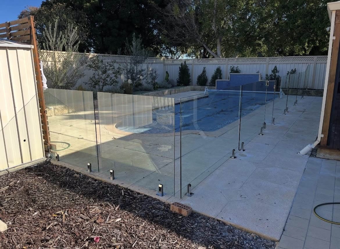 Compliant pool fencing solutions by Perth fencing contractors, Glass pool fencing installed by Perth fence builders
